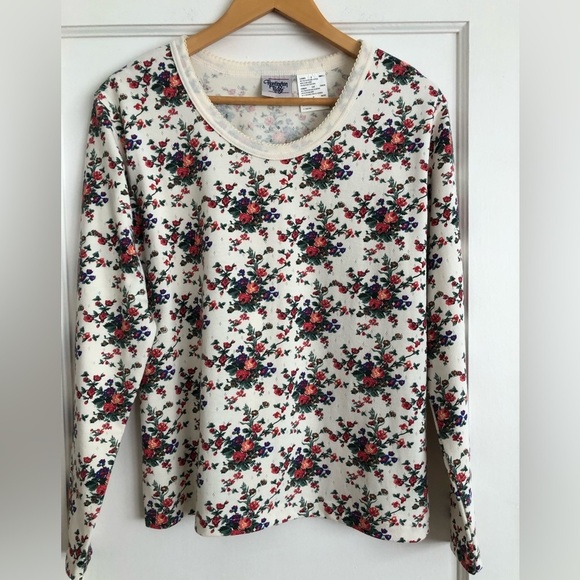 Huntington Ridge floral printed long sleeve top T-shirt Fall GorpCore. Medium - Picture 1 of 7